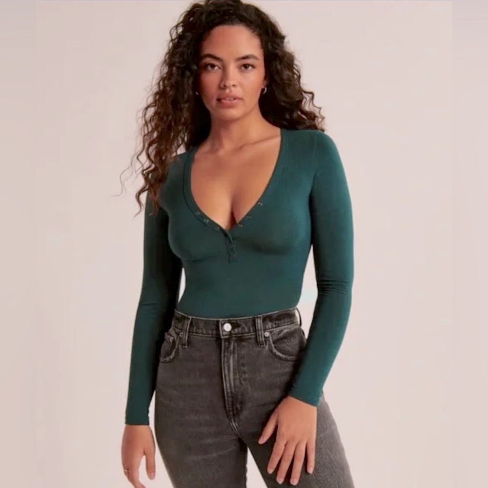 Abercrombie & Fitch Long-Sleeve Luxe Cozy Henley Bodysuit Teal Green